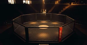 Apuestas de MMA en España en 2026: operadores, licencia y cuotas